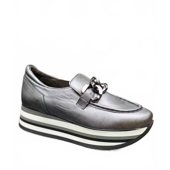 NEW SOFTWAVES women's cala sneakers in pewter